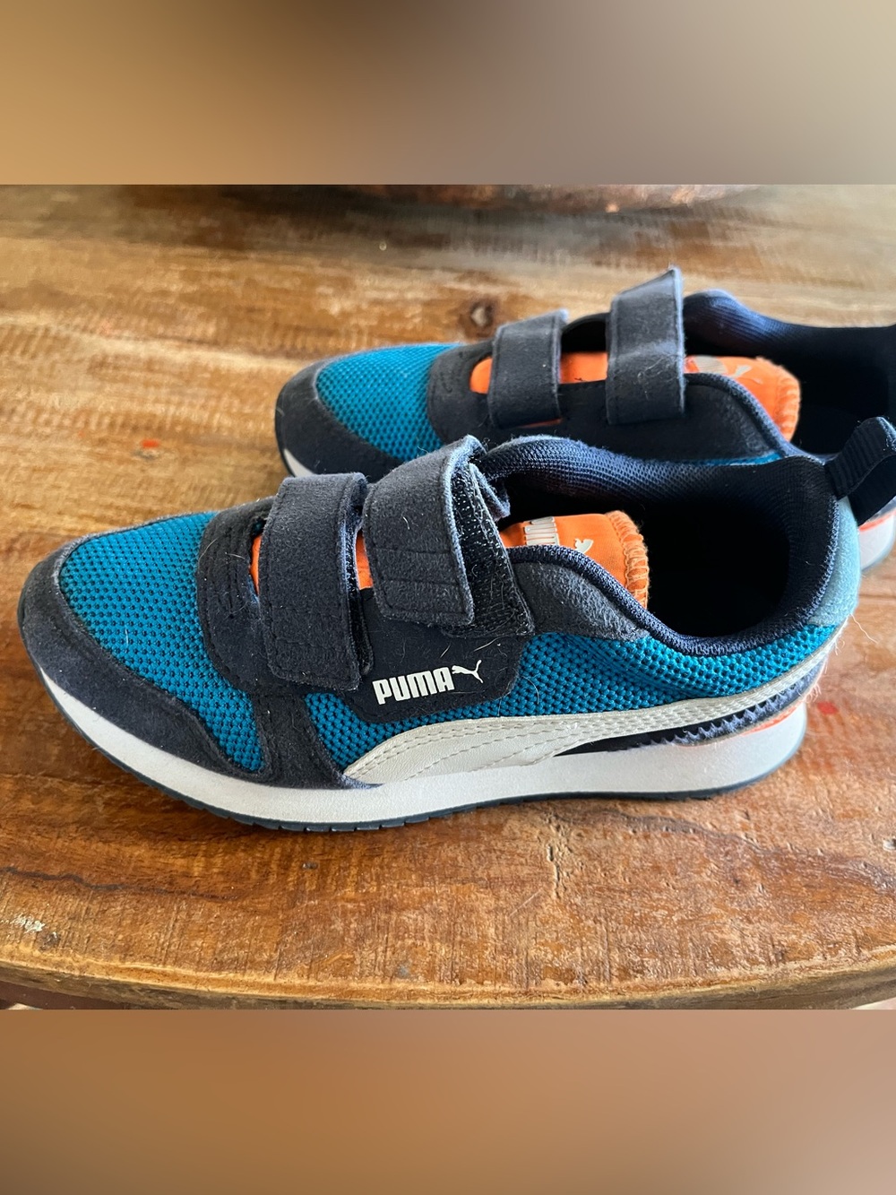 PUMA Kids Velcro Sneakers